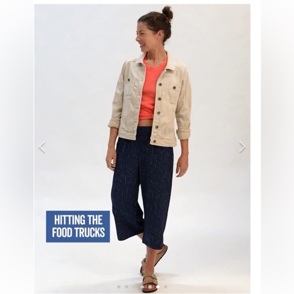 Hard to Find! New Title Nine Slaycation Cropped Textured Pant, Black, Medium - Picture 11 of 12